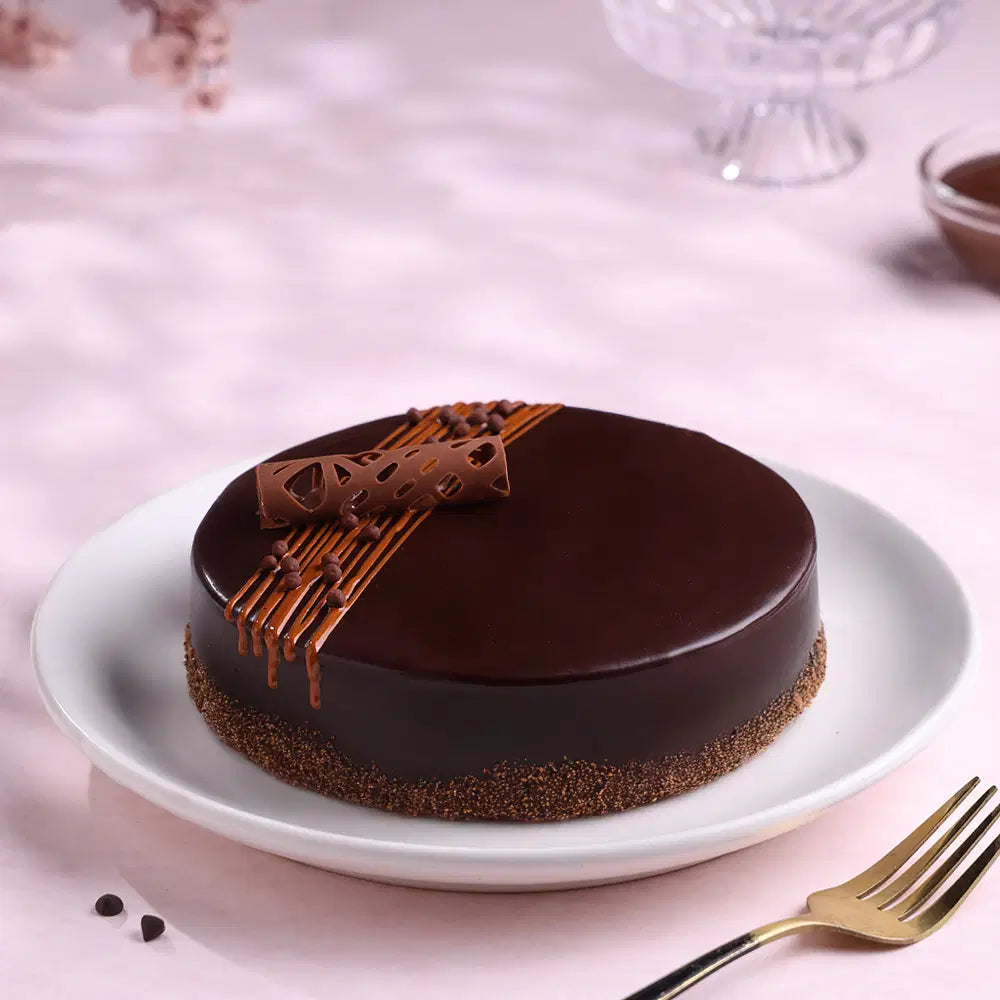 Rich Chocolate Truffle Cake